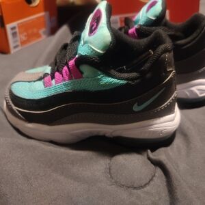 Nike air max size 6c